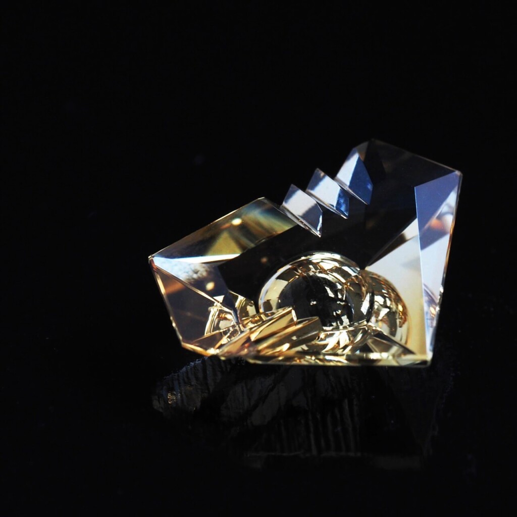 PARCELLE JEWELRY(パーセル ジュエリー)-世界的に名高いドイツのカッター一族「ムンシュタイナー家」のルース
