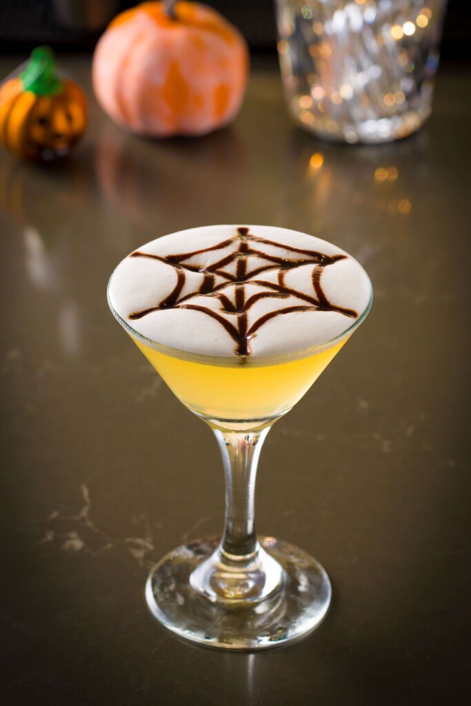 コートヤード・バイ・マリオット札幌の『Palette of Seasons - Halloween -』-Spider Web Apricot Sour