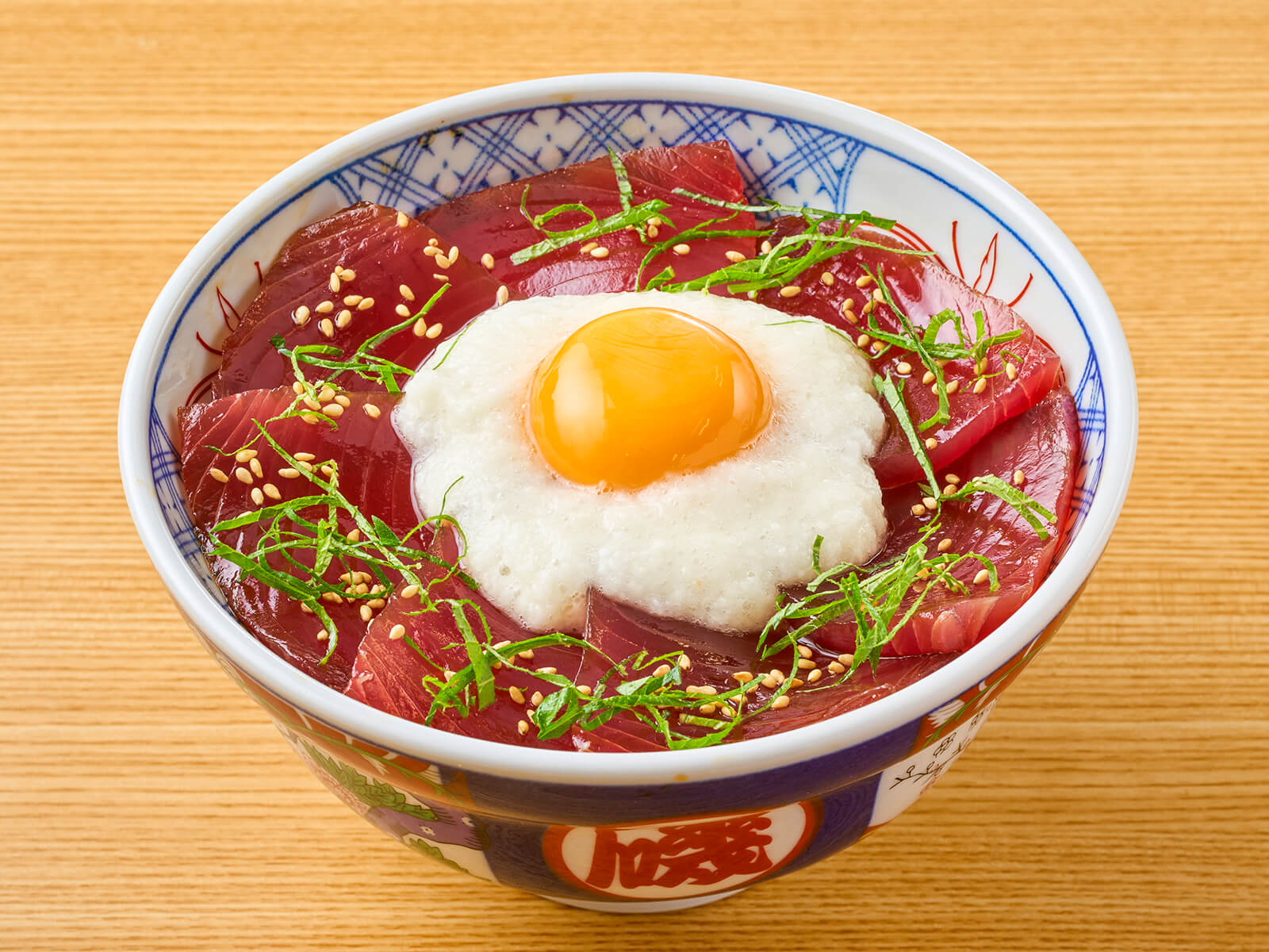 磯丸水産の『鰹の月見丼』