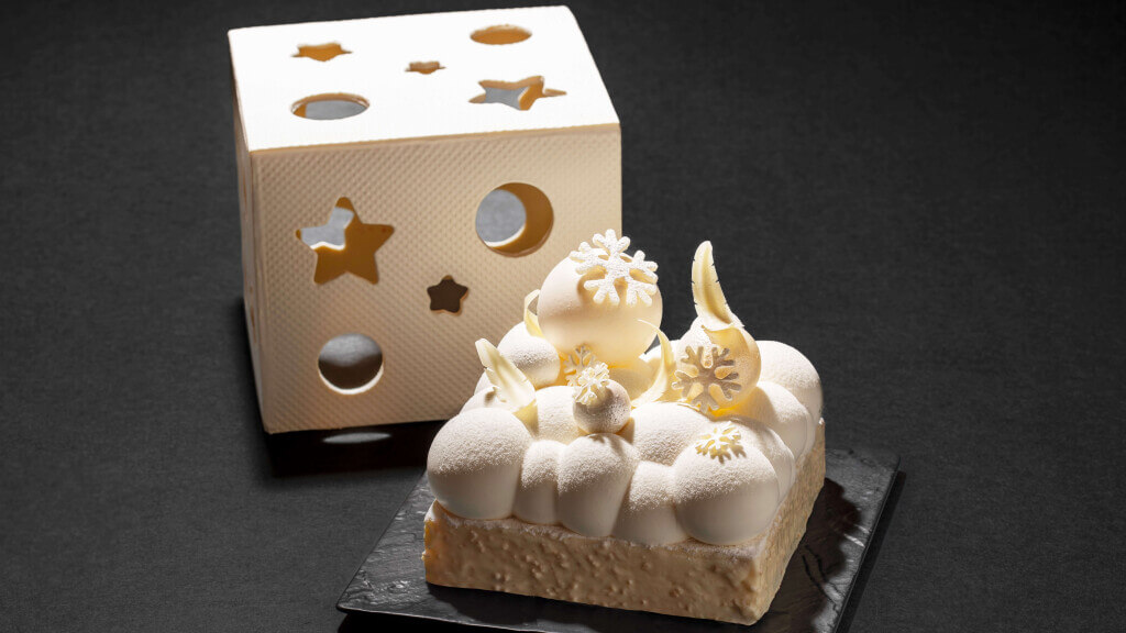 札幌プリンスホテルの2025年クリスマスケーキ『カドー ド ノエル～First Snow～』