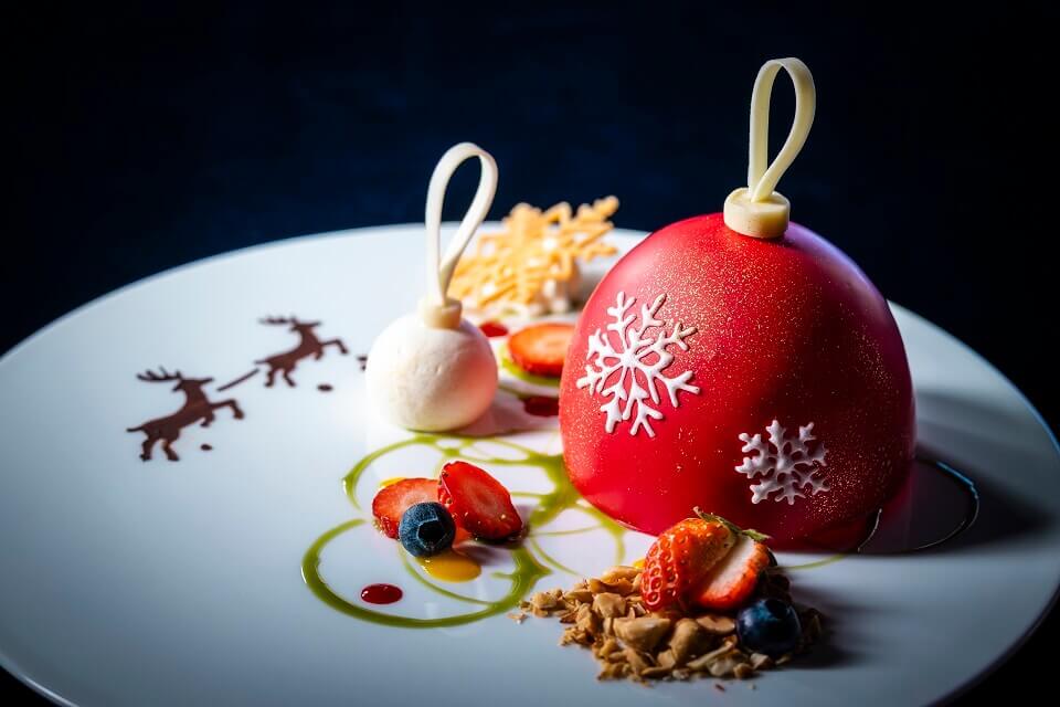 SAPPORO STREAM HOTEL 7階「BAR & GRILL Splish」の『Splish Noël Dinner Course 2025 ～Gastronomie de Lumière(ガストロノミー・ド・リュミエール)～』