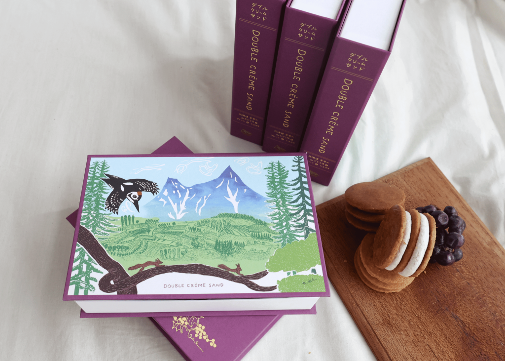 フェルム ラ・テール美瑛×あべ弘士の『ダブルクリームサンド 山ぶどう』