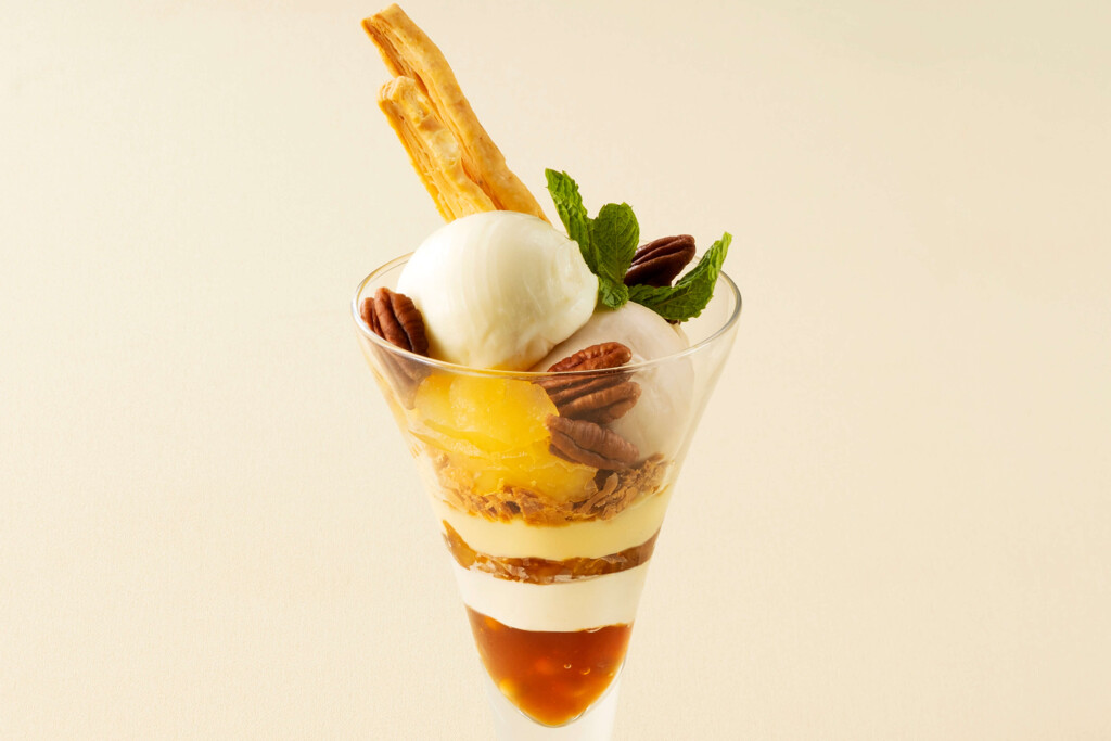 札幌グランドホテルの『りんごとナッツ スイーツフェア』-りんごとグランドアールグレイのパフェ