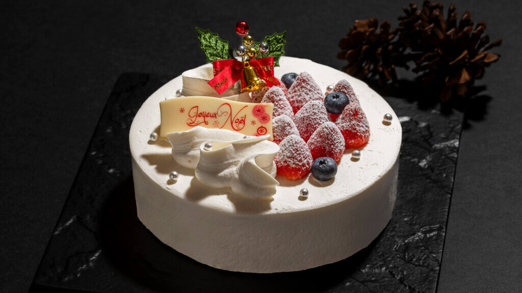 札幌プリンスホテルの2025年クリスマスケーキ『ノエルブラン』