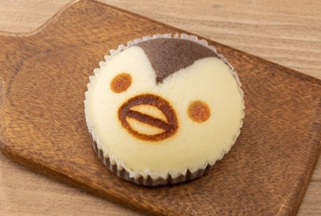 ローソン×旭川市旭山動物園の『ふわふわペンギン蒸しパン』