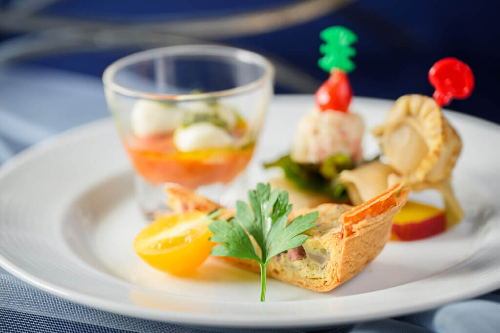 ANAクラウンプラザホテル札幌-冬のアフタヌーンティー 『ICE WONDER LAND』