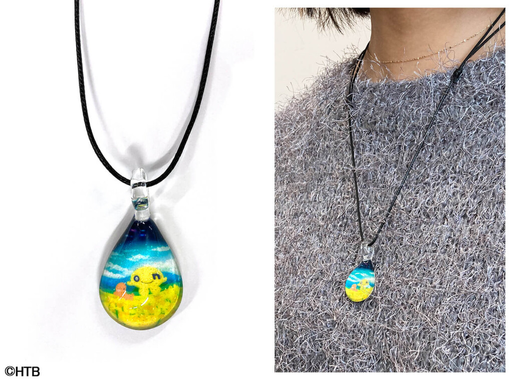 onちゃんグラスジュエリーネックレス(C)HTB