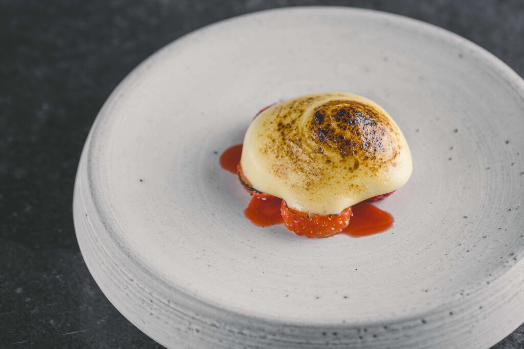 インターコンチネンタル札幌のSAWAKAのクリスマスディナーコース 『雪音(Yukine)』