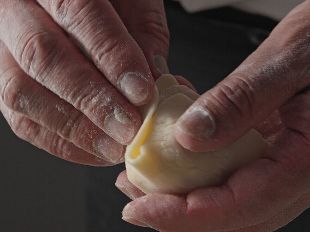 小樽洋菓子舗ルタオの『スコーンフィ』