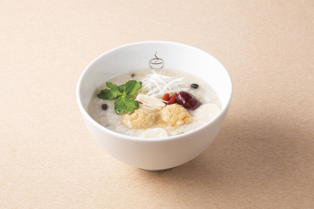 粥餐庁(かゆさんちん)の『名古屋コーチン入り鶏団子のサムゲタンかゆ』