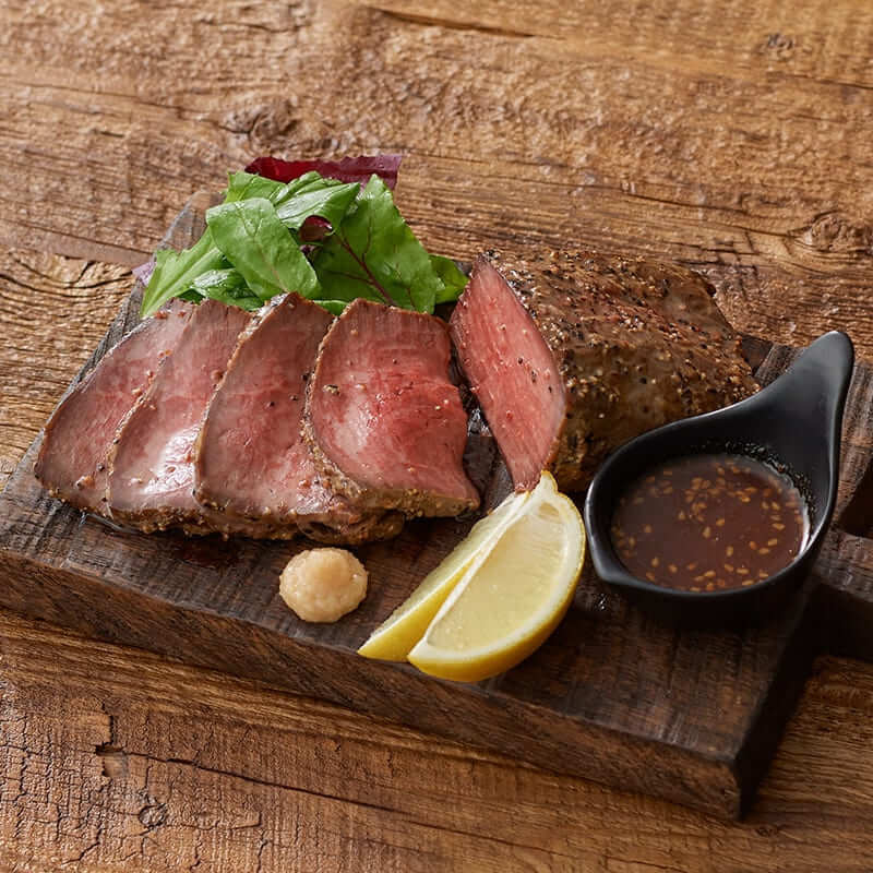 小樽洋菓子舗ルタオの『十勝豊西牛の熟成黒にんにくローストビーフ』