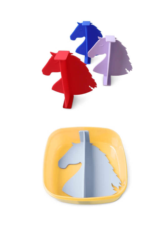 Flying Tiger Copenhagen(フライングタイガー)の干支グッズ 2026年「午・馬・うま」-ランチボックス用仕切り