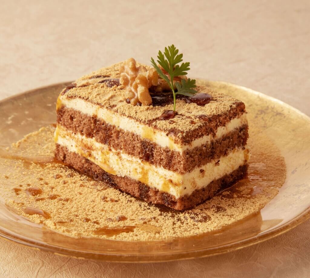 全席個室 じぶんどきの『和ティラミス　715円』