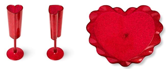 Flying Tiger Copenhagen(フライングタイガー)のギャレンタインアイテム『シャンパングラスセット』