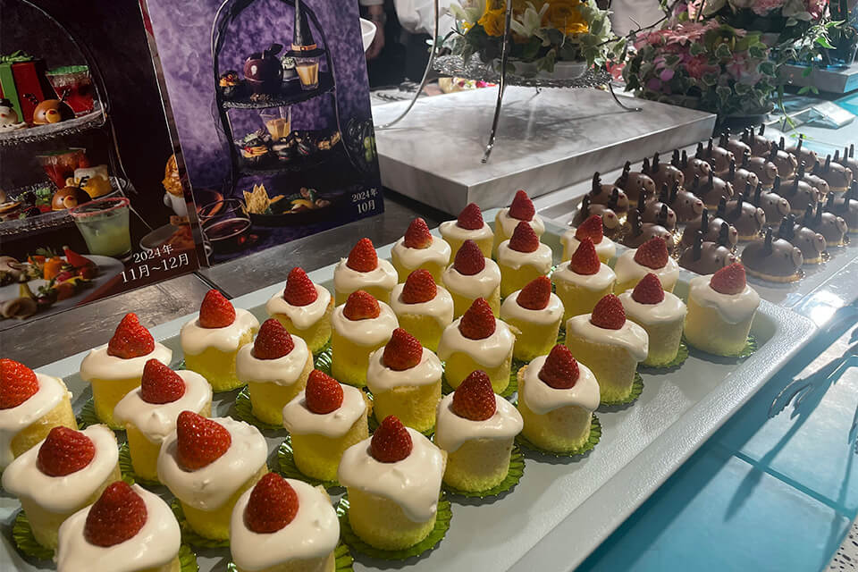 SAPPORO STREAM HOTEL 7階「BAR & GRILL Splish」-1周年スイーツ彩りのひとシーン