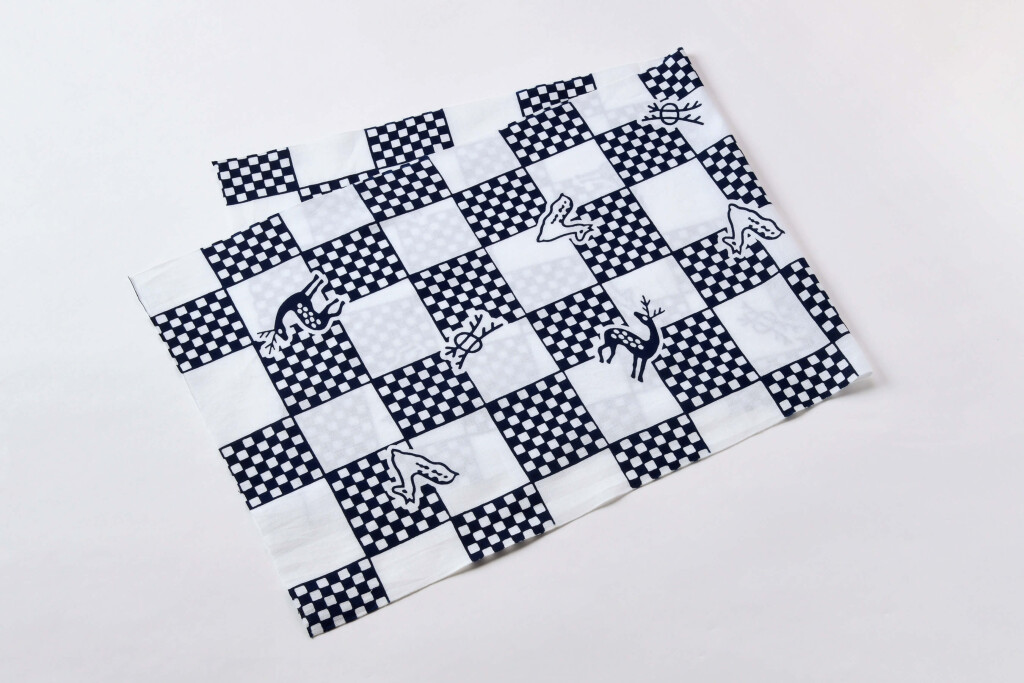 定山渓 鹿の湯×手ぬぐいの専門店 かまわぬの『コラボ手ぬぐい』-浴衣柄手ぬぐい (紺色)