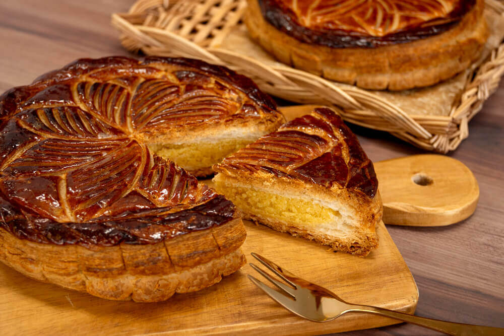 プティ・シェーヴル北海道の『ガレット・デ・ロワ』