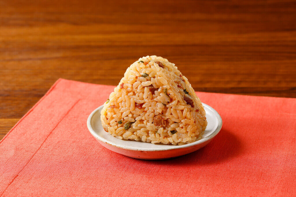 ローソンの『らーめんや天金監修　正油ラーメンおにぎり』