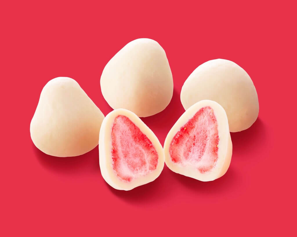 ファミリーマートの『ストロベリーチョコホワイト』