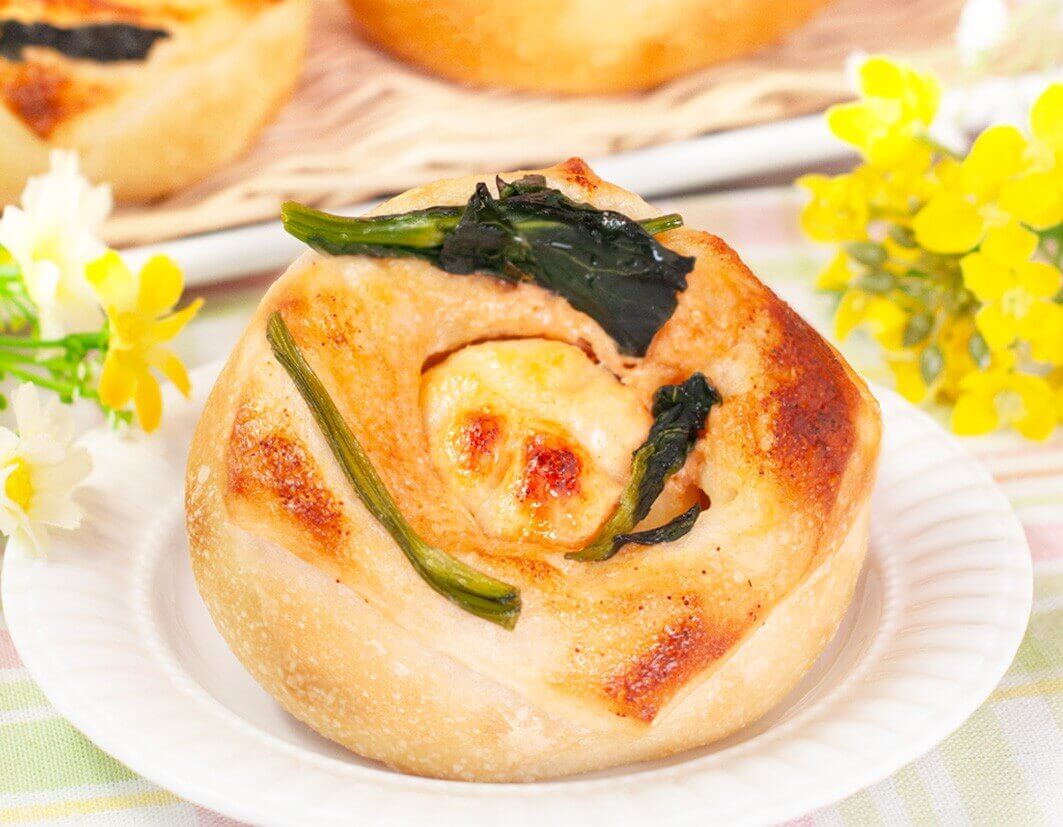 ペンギンベーカリーの『菜の花と明太じゃがバター』