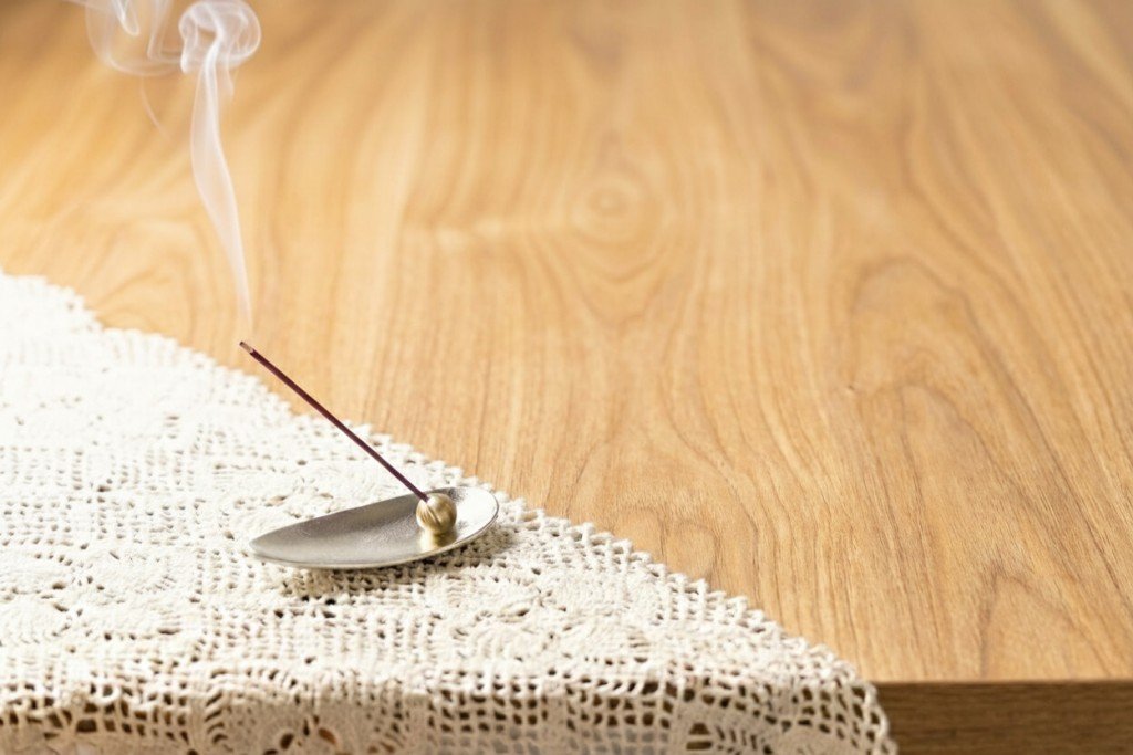 お香のセレクトショップ〈kuyu(クユ)〉