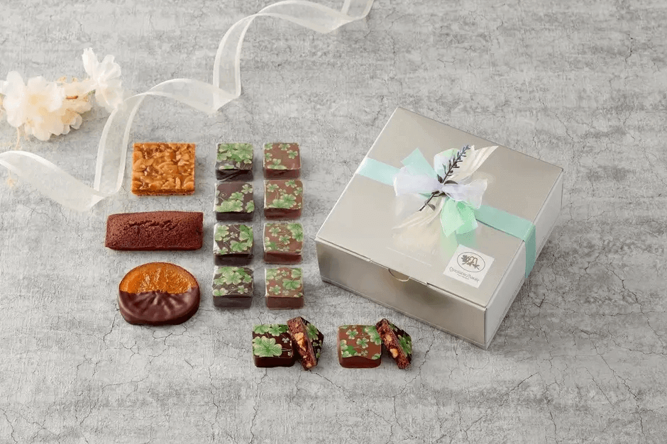 ショコラティエ マサールの『Premium Being Whiteday 2026』-クローバーギフト スクエア