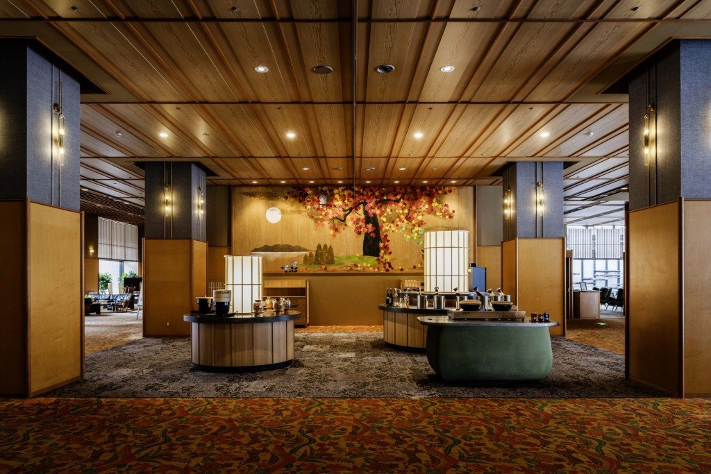 定山渓 花もみじの『フリーフロー・ラウンジ』