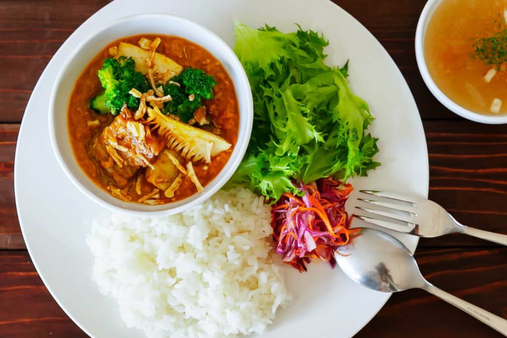 ゆとりの空間の『トロトロ豚と春野菜のカレー』