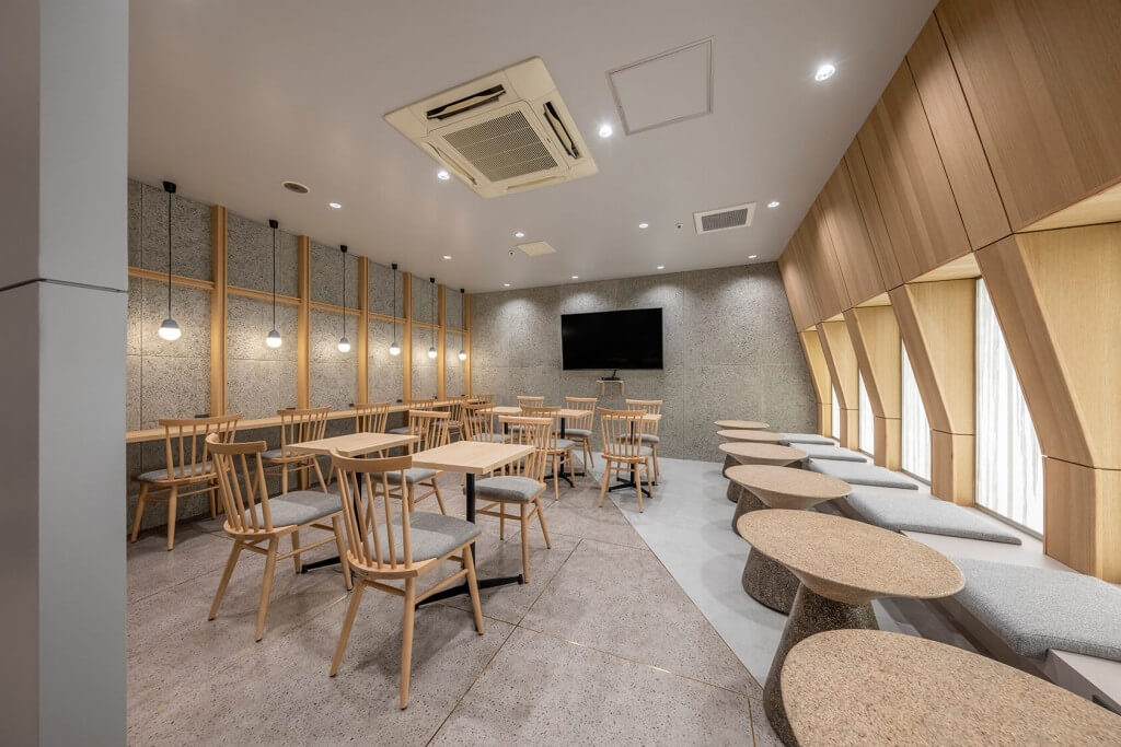 maruyama class(マルヤマ クラス)-2024年に大改装した「従業員休憩室」