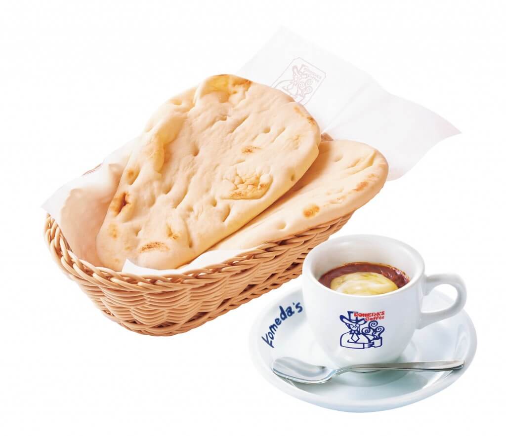 コメダ珈琲店の『チーズカリーとナン』