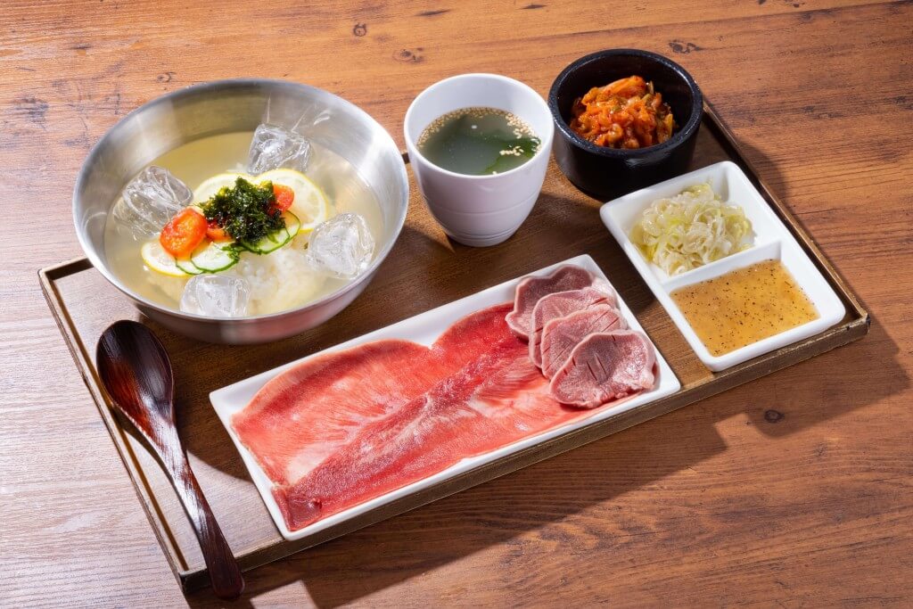 焼肉ライクの『ネギ塩レモンセット（タン盛り合わせ）』
