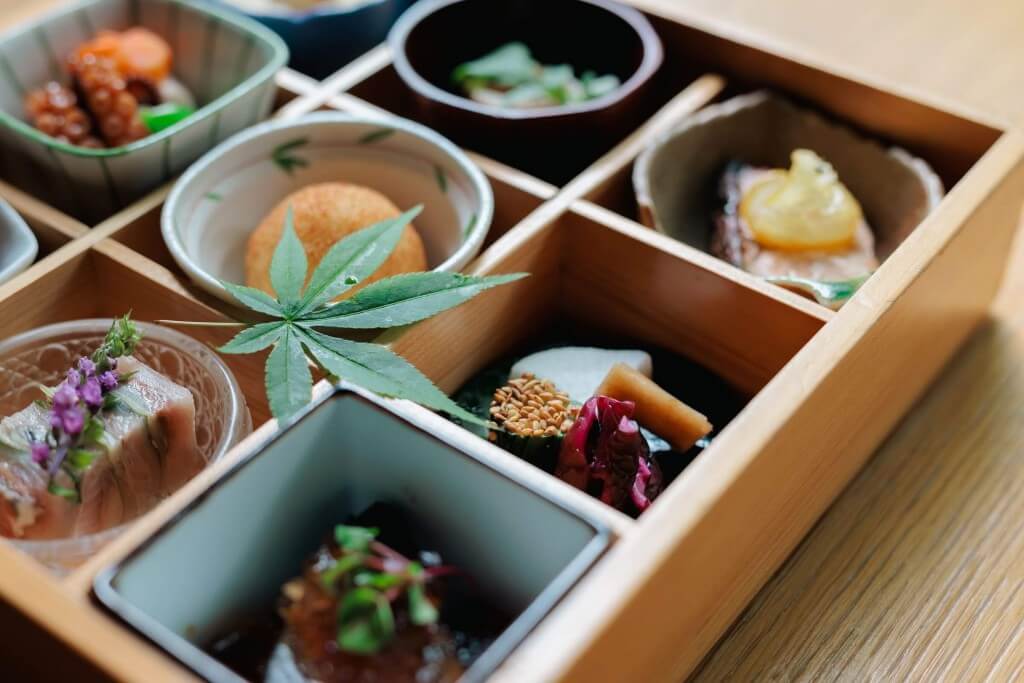 札幌料亭エルムガーデンの『流しそうめん会席』-松花堂弁当
