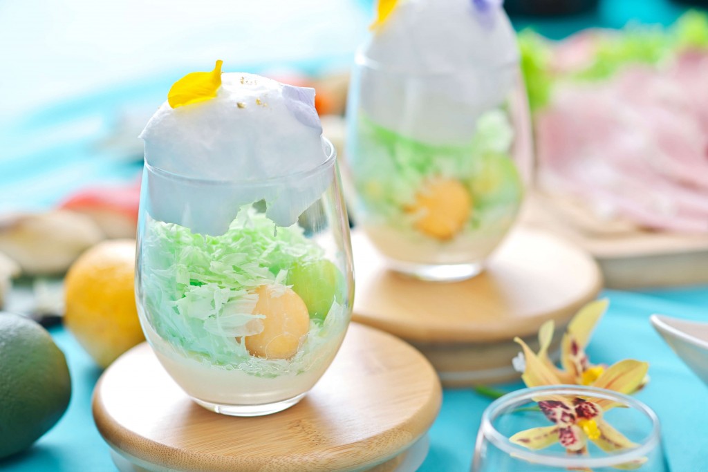 京王プラザホテル札幌の『夏休みランチブッフェ』-コットンキャンディとメロンシャーベットのヴェリーヌ
