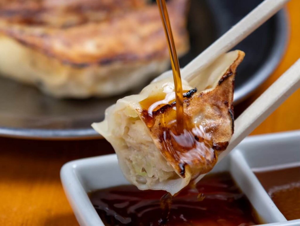肉汁製作所 餃子のかっちゃん
