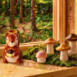 雑貨ストア「フライングタイガー」にて部屋と食卓を彩る『リスとキノコの小さな森』シリーズが発売！