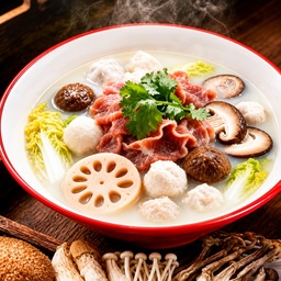 赤坂麻辣湯(アカサカマーラータン)の『薬膳スープ』