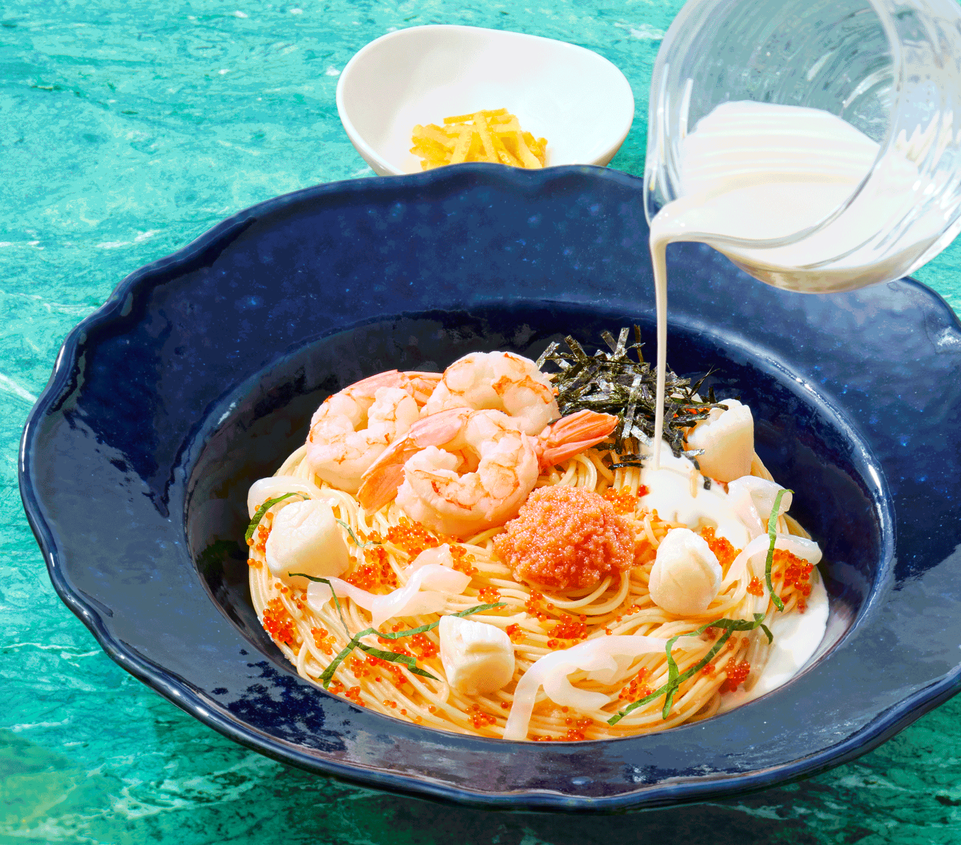 ジョリーパスタの『“冷製カッペリーニ” 赤エビの明太子~クリームスープ~』