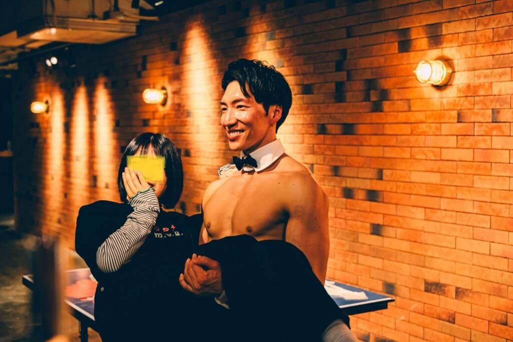 COCONO SUSUKINO(ココノススキノ)の『ウェルネス・マッスルフェスティバル』-マッスル抱っこ＆撮影会