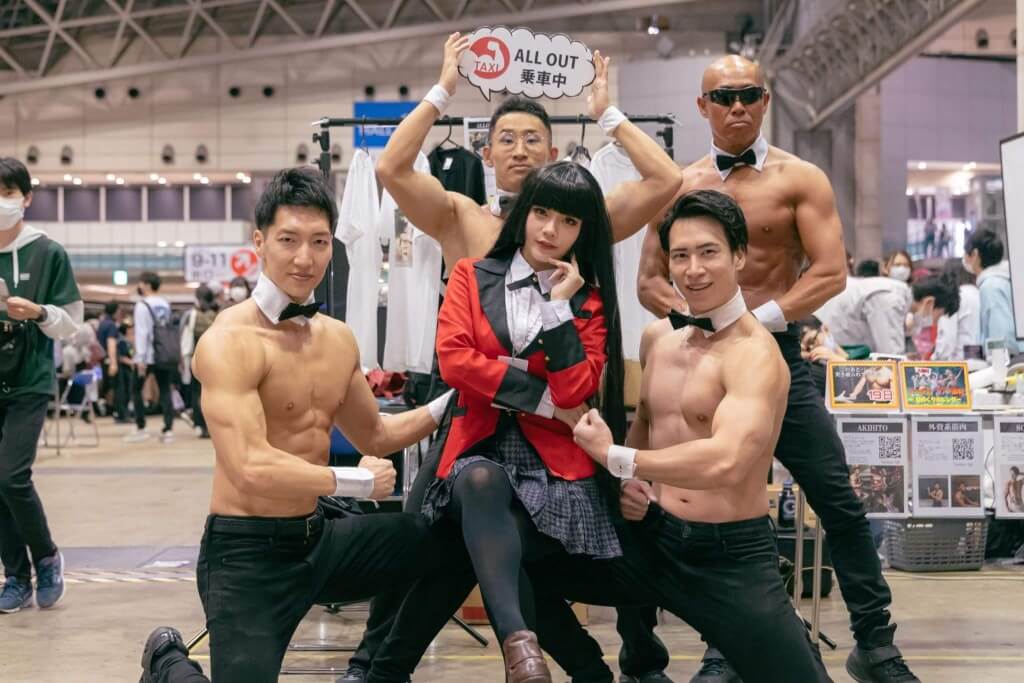 COCONO SUSUKINO(ココノススキノ)の『ウェルネス・マッスルフェスティバル』-マッスル抱っこ＆撮影会(マッスルソファ)