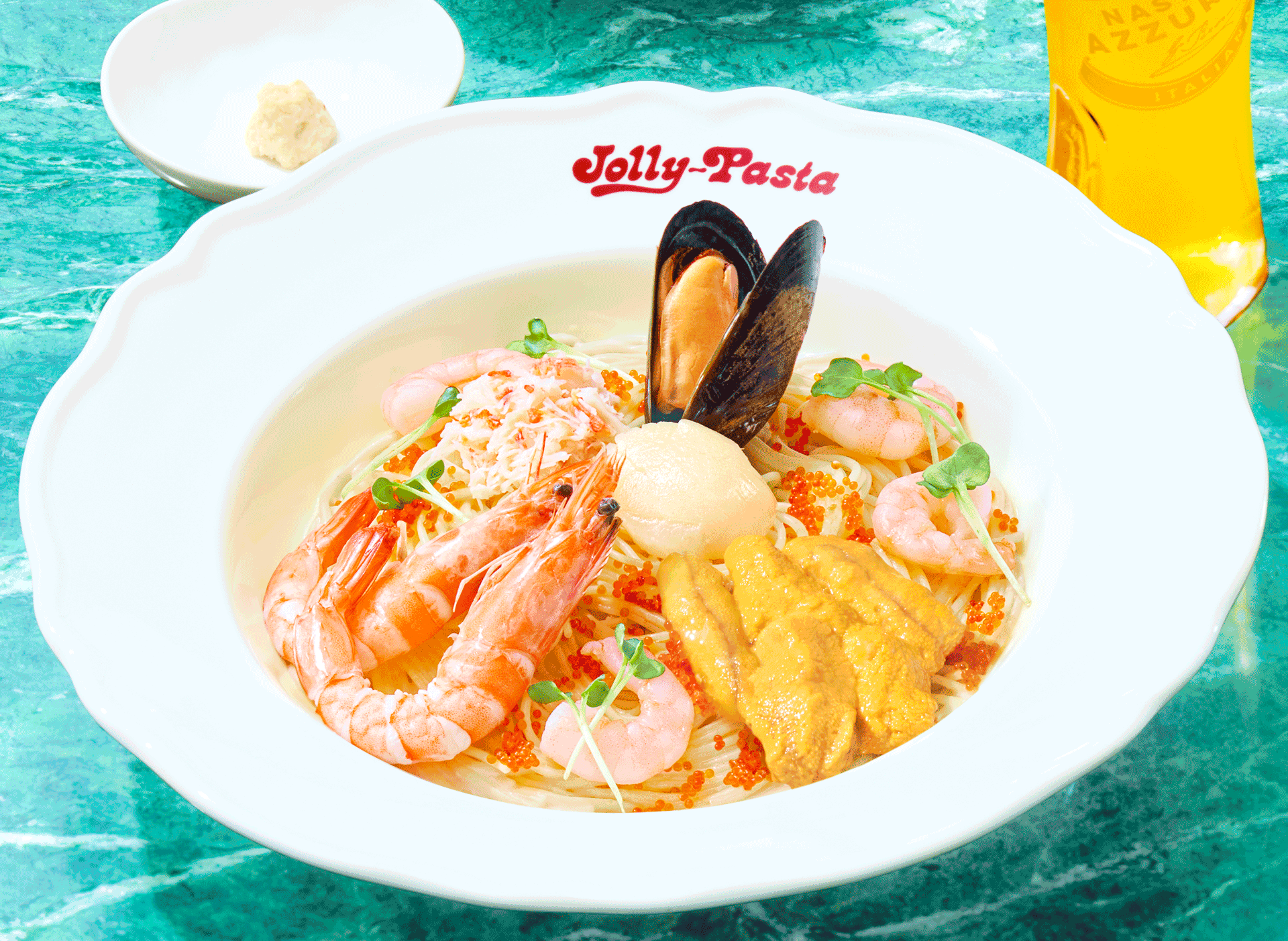 ジョリーパスタの『“冷製カッペリーニ” うにと贅沢海の幸のウニクリームソース』