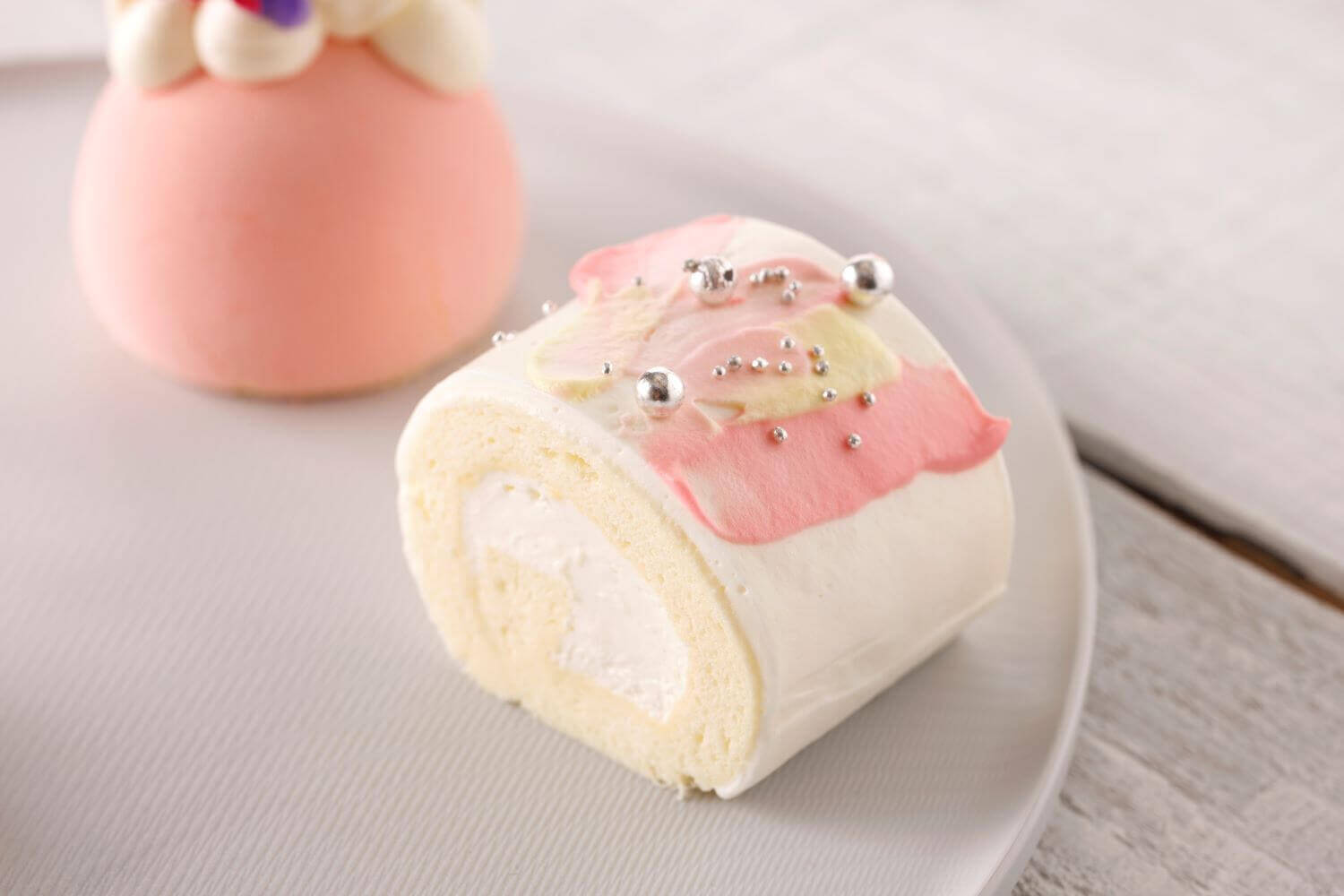 札幌東急REIホテル 1階 レストラン「サウスウエスト」の『mer♡ir♡(メロいろ)スイーツセット』-パレットロール