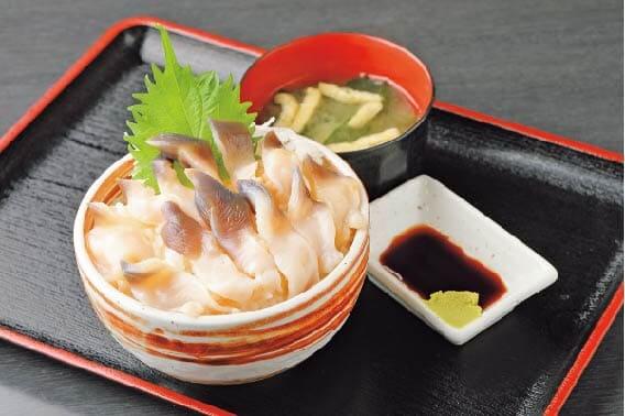 北海道じゃらん 2026年8月号の【苫小牧市】喰い処 弐七-ホッキ丼