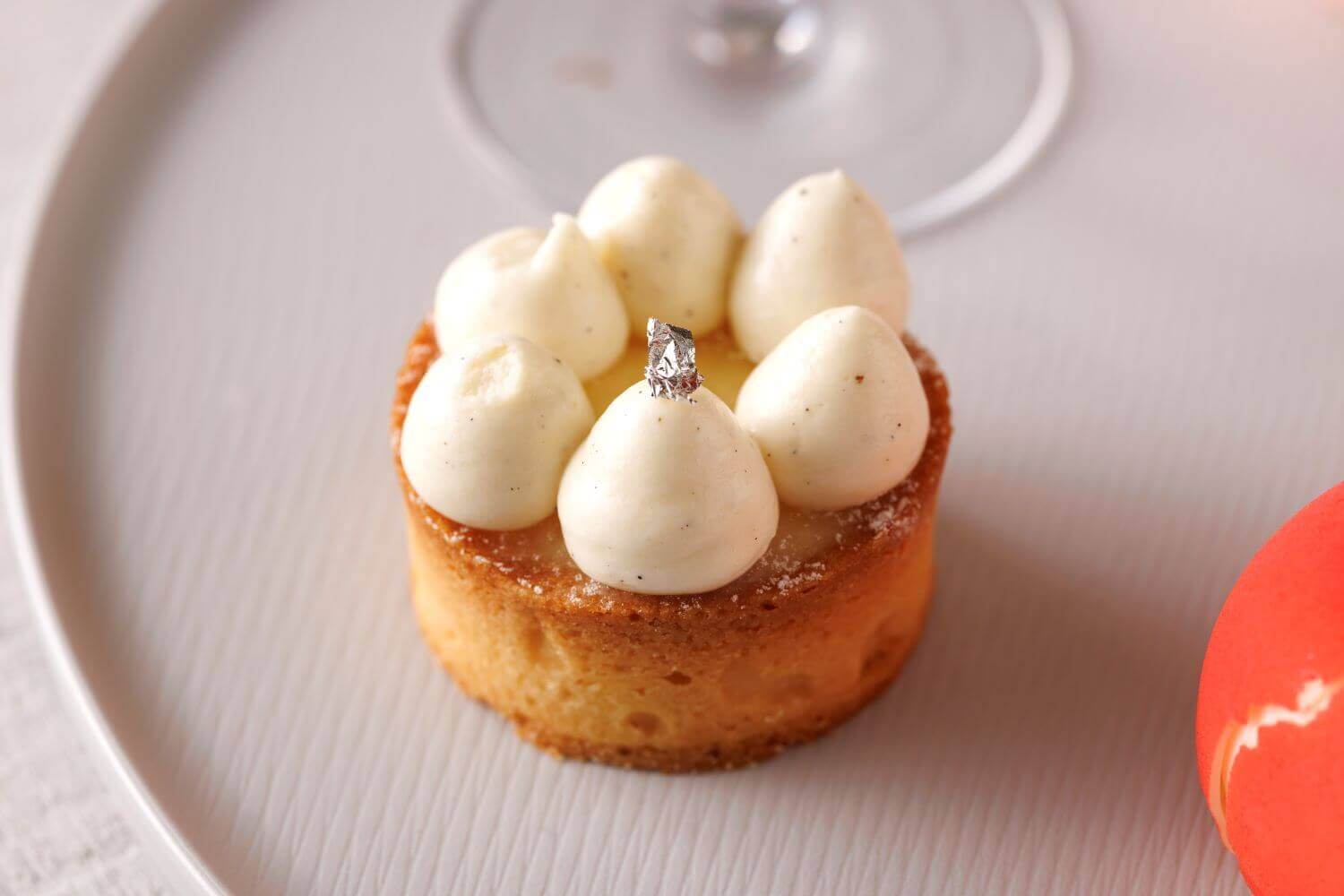札幌東急REIホテル 1階 レストラン「サウスウエスト」の『mer♡ir♡(メロいろ)スイーツセット』-Tartelette Bergamote Vanille(タルト・ベルガモット・ヴァニーユ)
