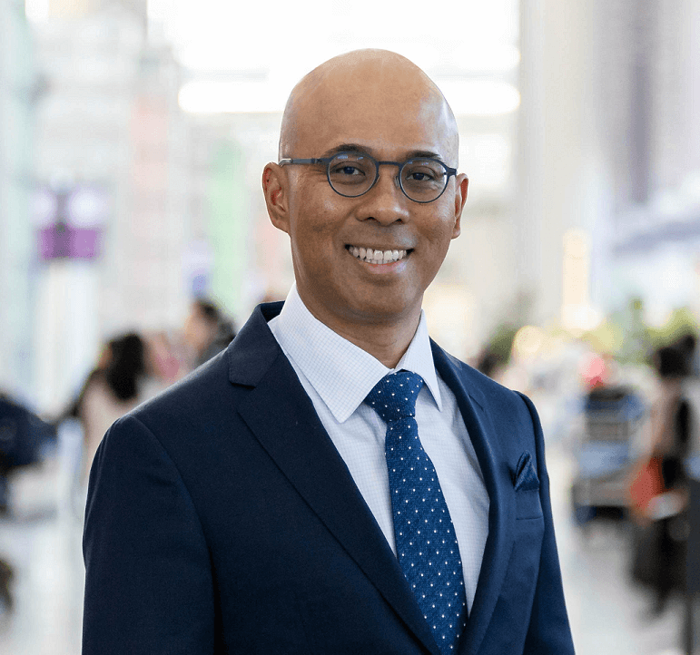サンフランシスコ国際空港 最高経営責任者（CEO） マイク・ナコンケット