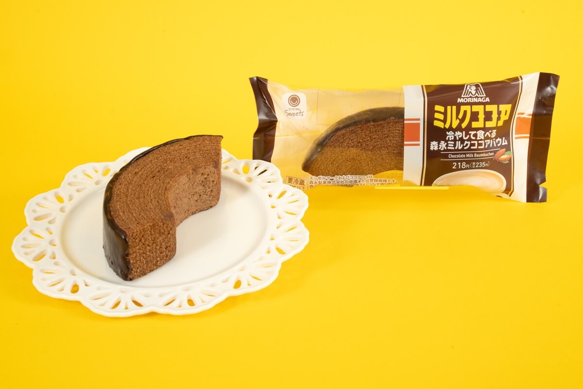 ファミリーマートの『冷やして食べる 森永ミルクココアバウム』
