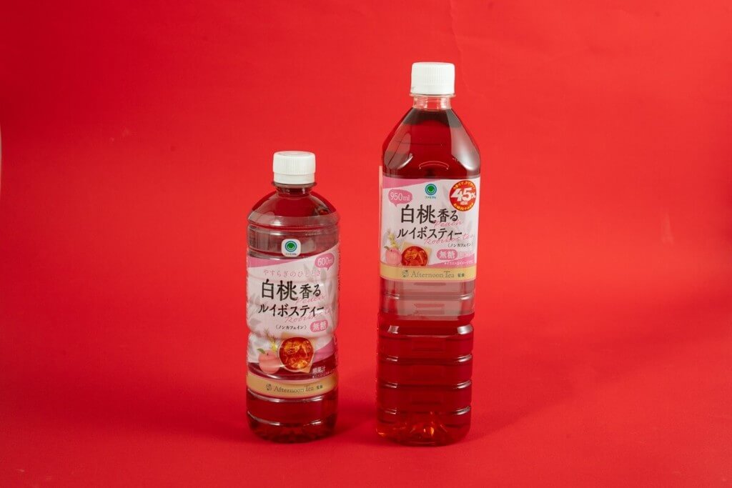 ファミリーマートの『お値段そのまま おかわり45%増量作戦』-Afternoon Tea監修 白桃香るルイボスティー 950ml