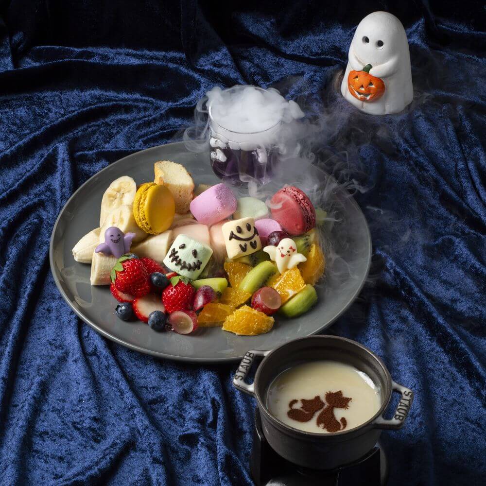 白い恋人パークの『白い恋人パークにゃハロウィン』-おばけのチョコレートフォンデュ ドリンクセット