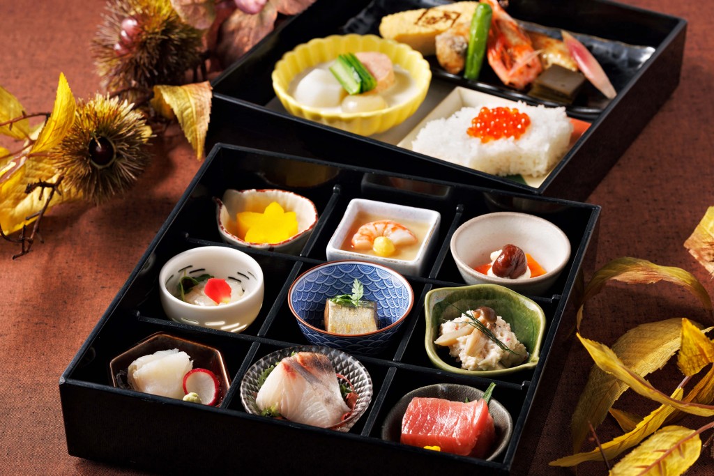 JRタワーホテル日航札幌の『Autumn Harvest』-季節の二段重~海と森の恵み~
