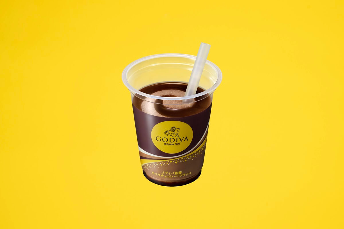 ファミリーマートの『ゴディバ監修　オペラチョコレートフラッペ』