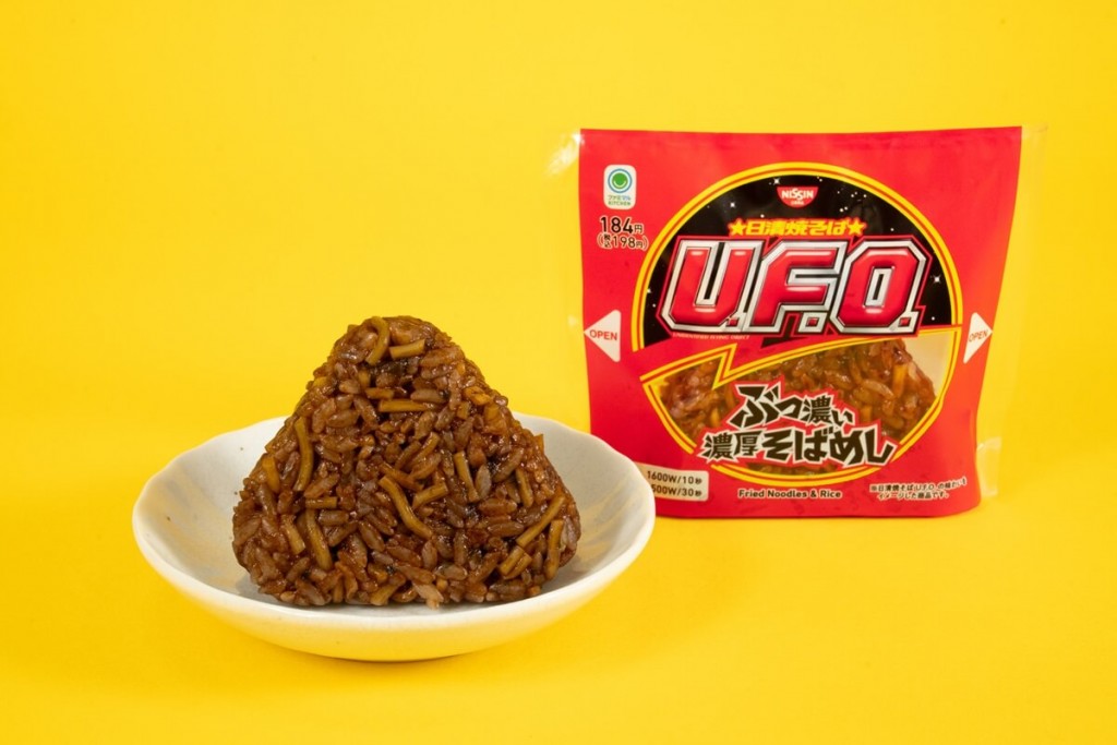 ファミリーマートの『日清焼そばU.F.O.ぶっ濃い濃厚そばめし』